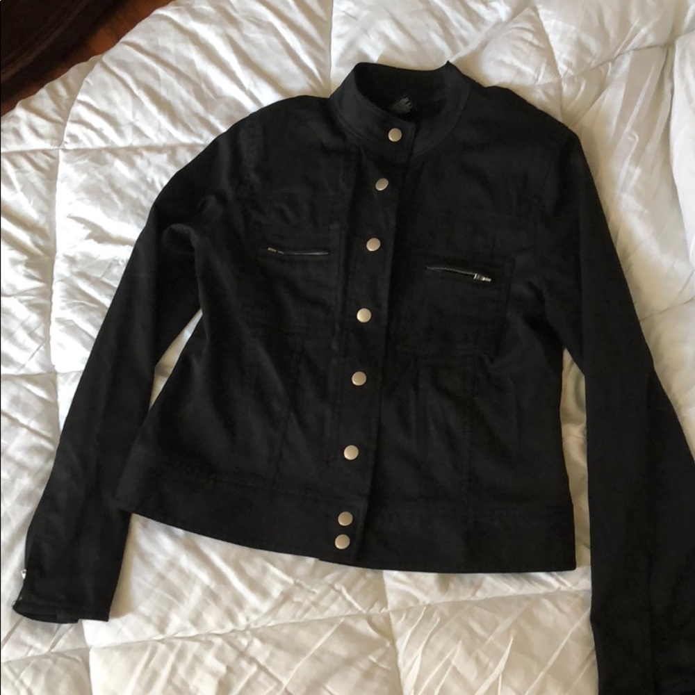 Size small black jacket with buttons